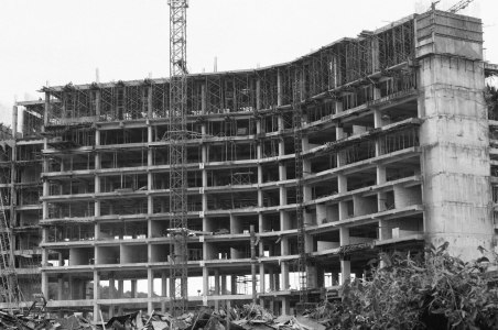 Pembangunan hotel di Batam Centre.